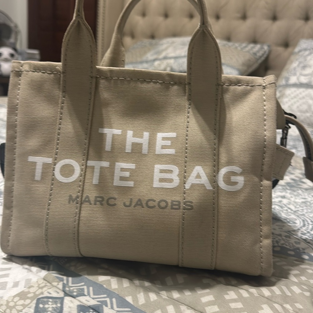 MARC JACOBS MINI TOTE BAG
